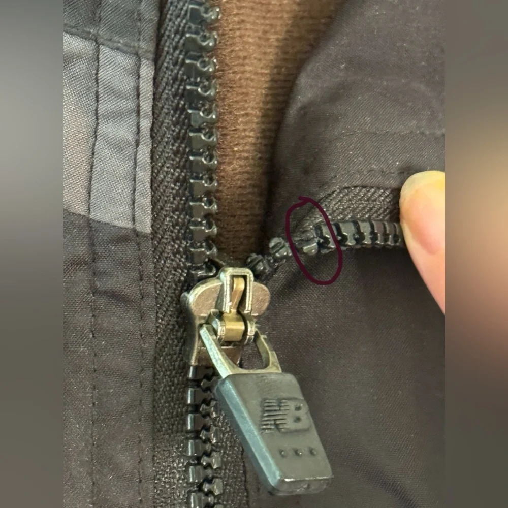 Women’s vintage New Balance windbreaker Jacket - Picture 4 of 16